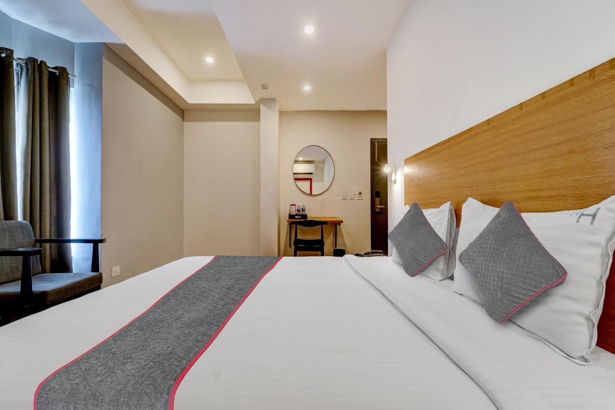 Super Townhouse Four Season Hotel Coimbatore Exterior photo