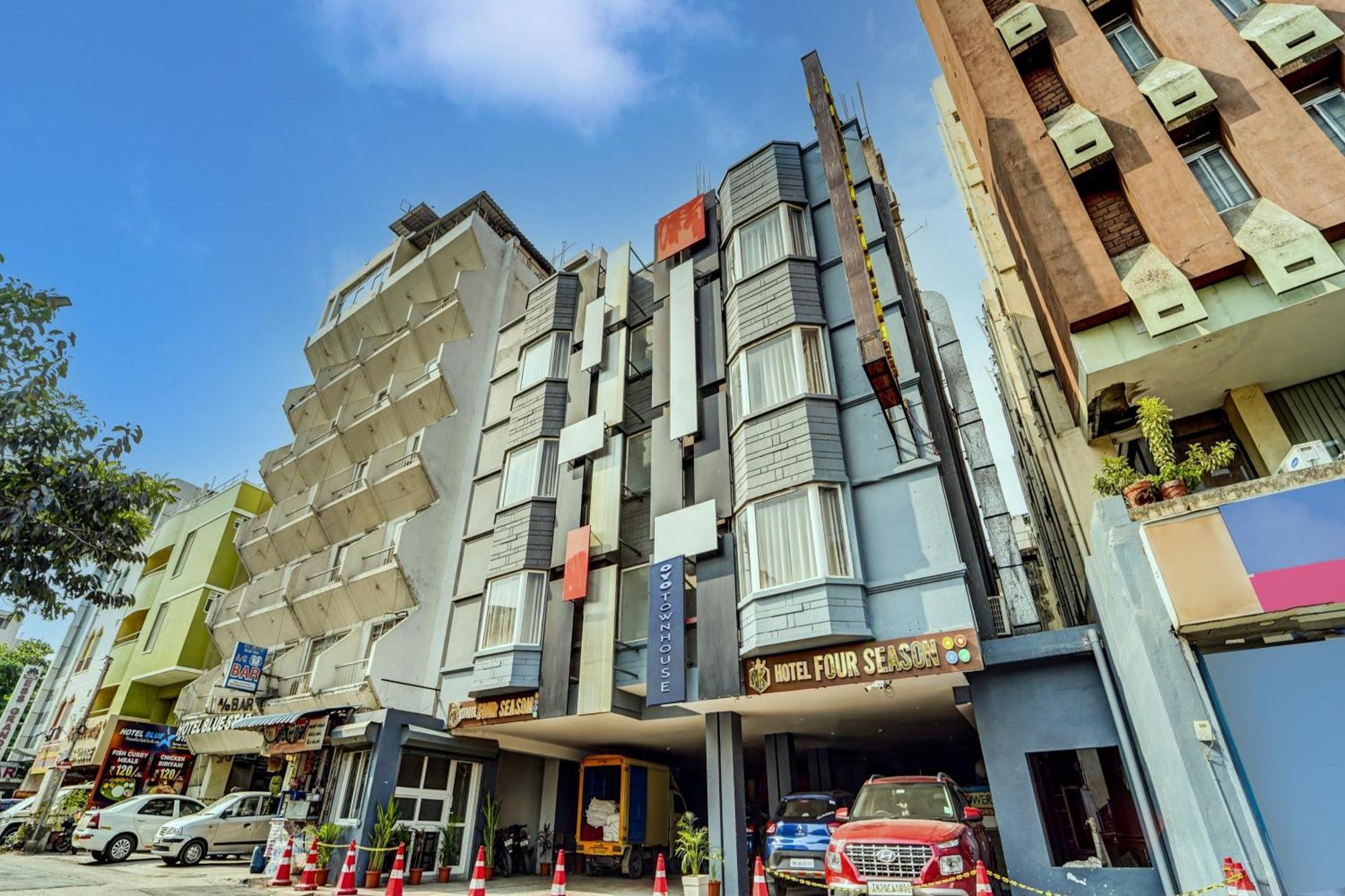 Super Townhouse Four Season Hotel Coimbatore Exterior photo