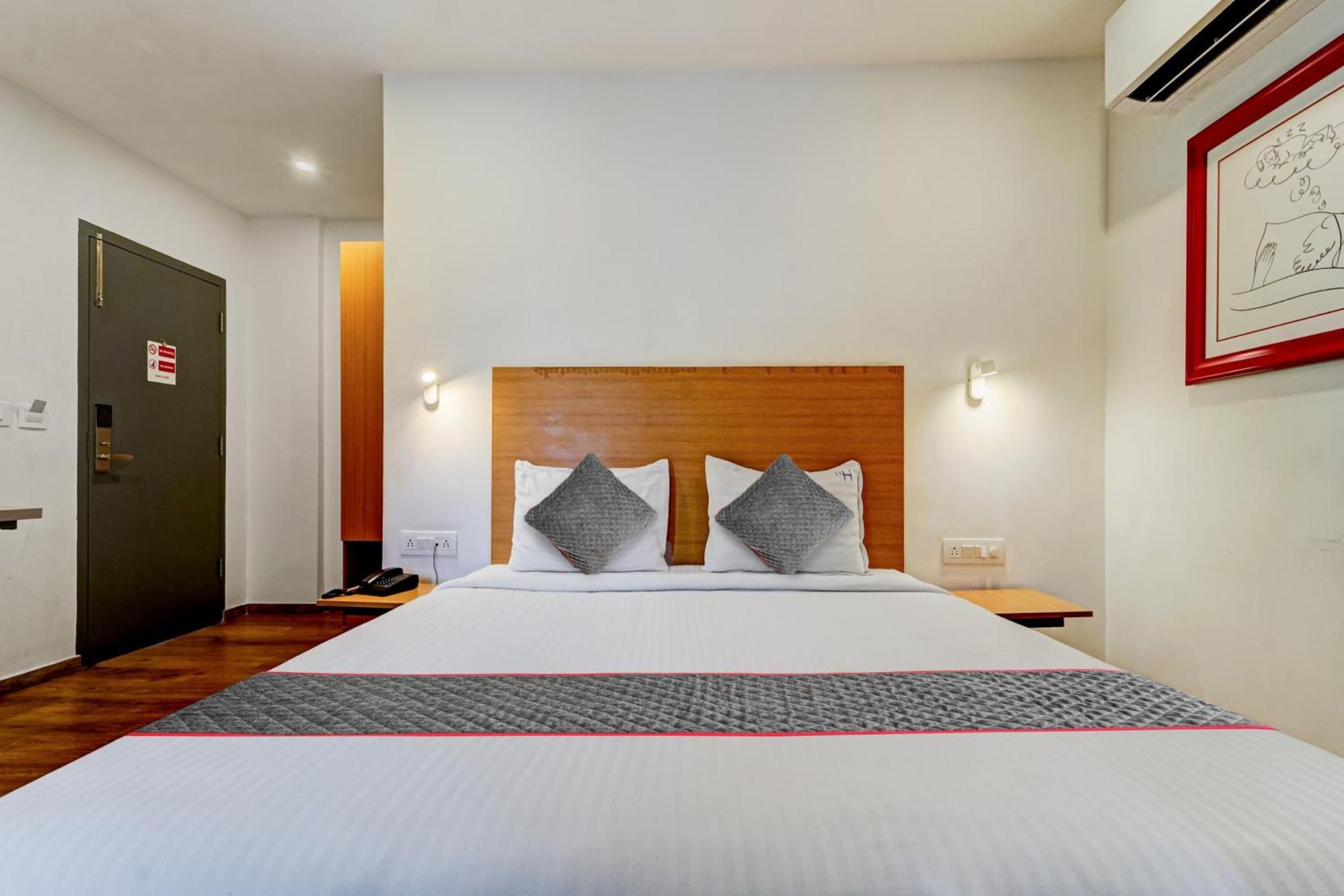 Super Townhouse Four Season Hotel Coimbatore Exterior photo