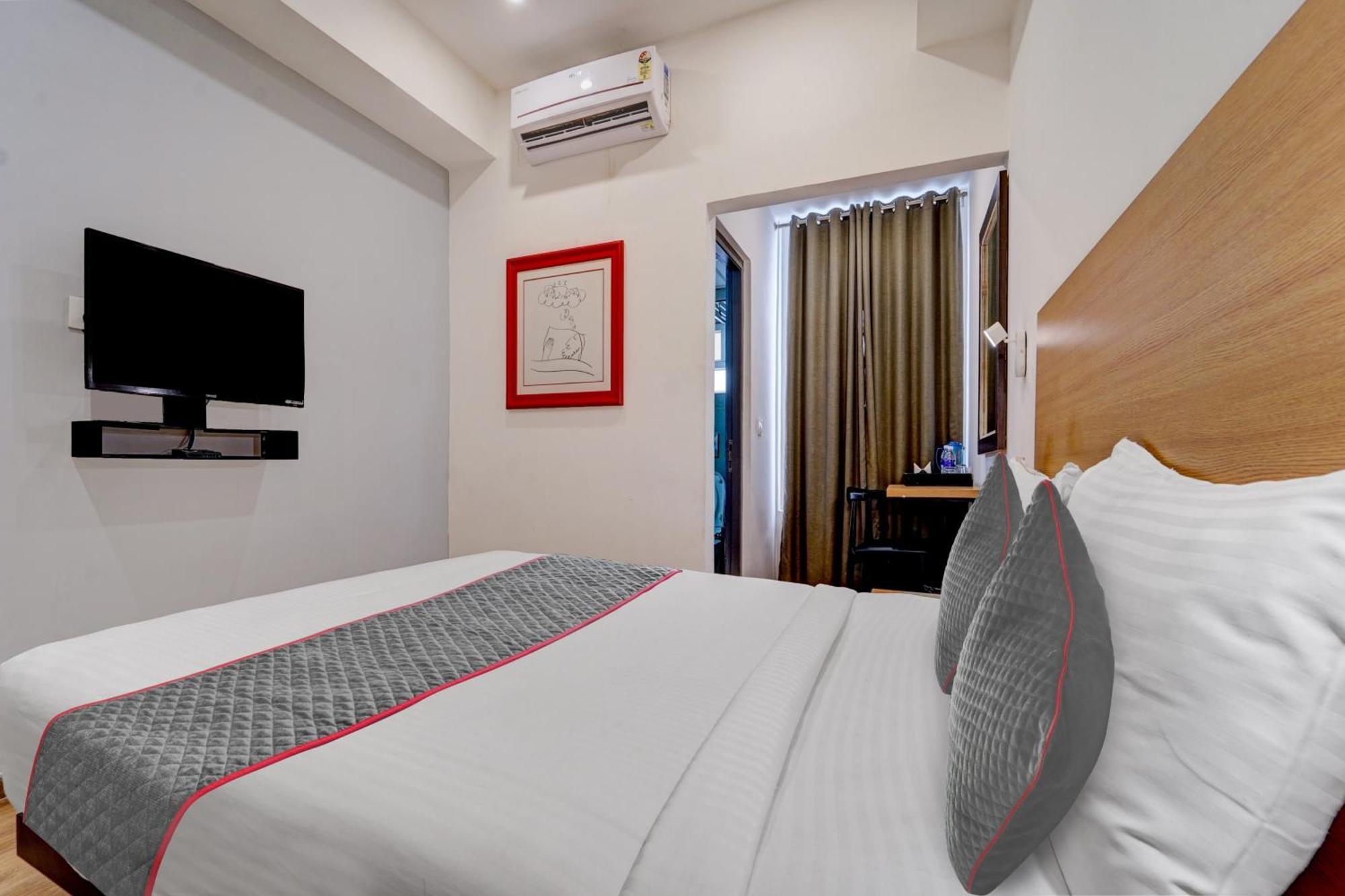 Super Townhouse Four Season Hotel Coimbatore Exterior photo